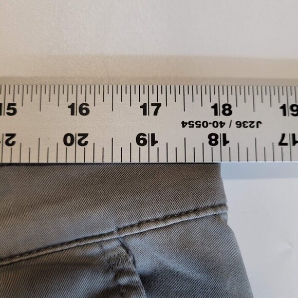 AG Adriano Goldschmied The Griffin Relaxed Tailored 10" inseam Chino Short Sz 36 - Picture 10 of 12